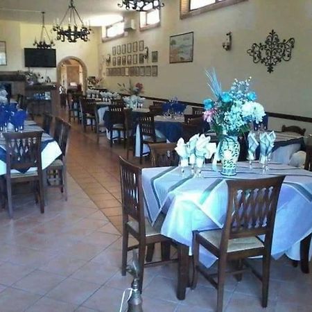 Agriturismo Borgo Nuovo Sant'Agata Dei Goti Hotel Migliara-San Silvestro Buitenkant foto
