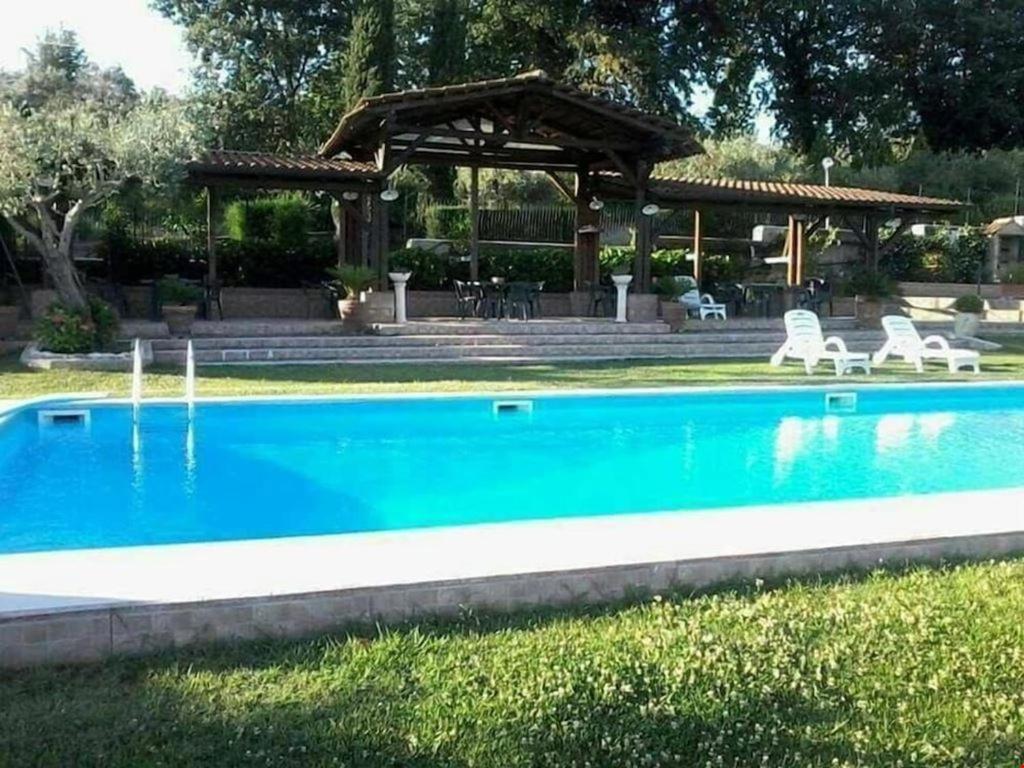 Agriturismo Borgo Nuovo Sant'Agata Dei Goti Hotel Migliara-San Silvestro Buitenkant foto