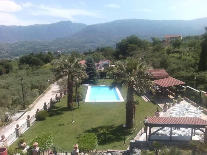 Agriturismo Borgo Nuovo Sant'Agata Dei Goti Hotel Migliara-San Silvestro Buitenkant foto